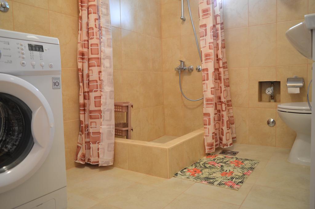 Apartment Sunny Бар Экстерьер фото