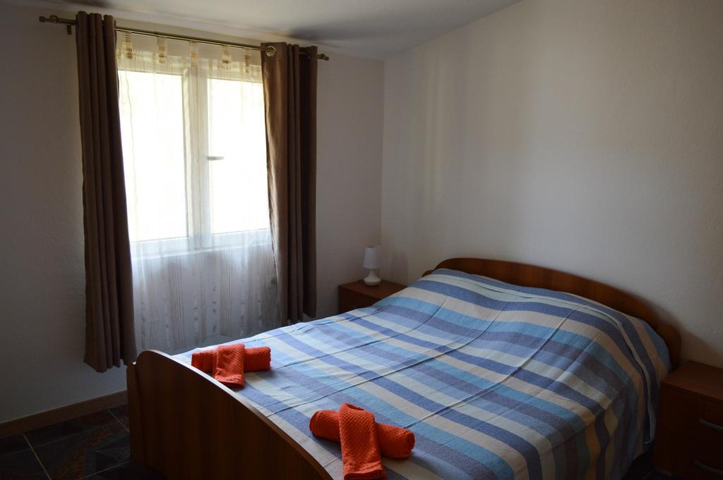 Apartment Sunny Бар Экстерьер фото